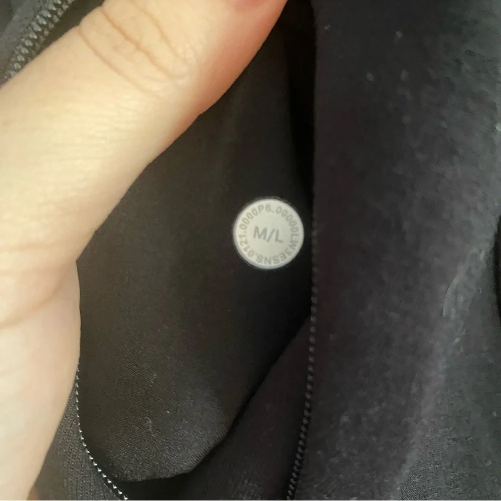 lululemon athletica black‎ Hooded oversized cropped Jacket size M/L